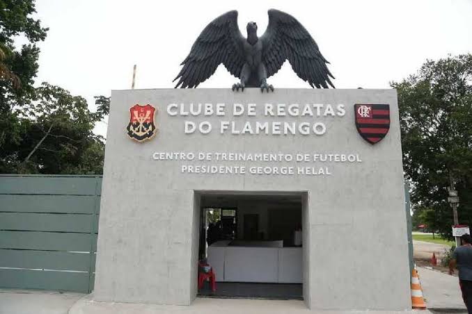 REFORÇO! FLAMENGO CONTRATA MAIS UM MEIA ARMADOR PARA 2024